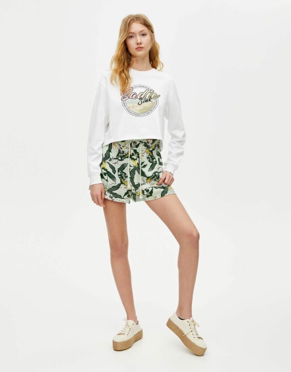 Sadie Sink Printed Bermudas - Image 3